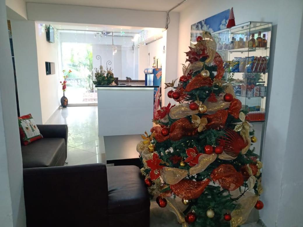 Hotel Brisas Medellín Kültér fotó