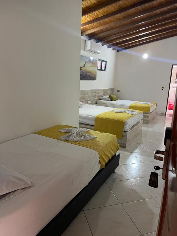 Hotel Brisas Medellín Kültér fotó