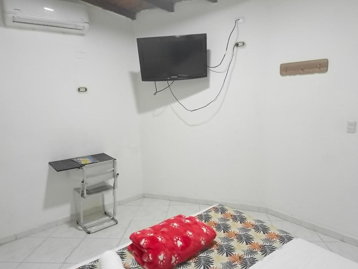 Hotel Brisas Medellín Kültér fotó