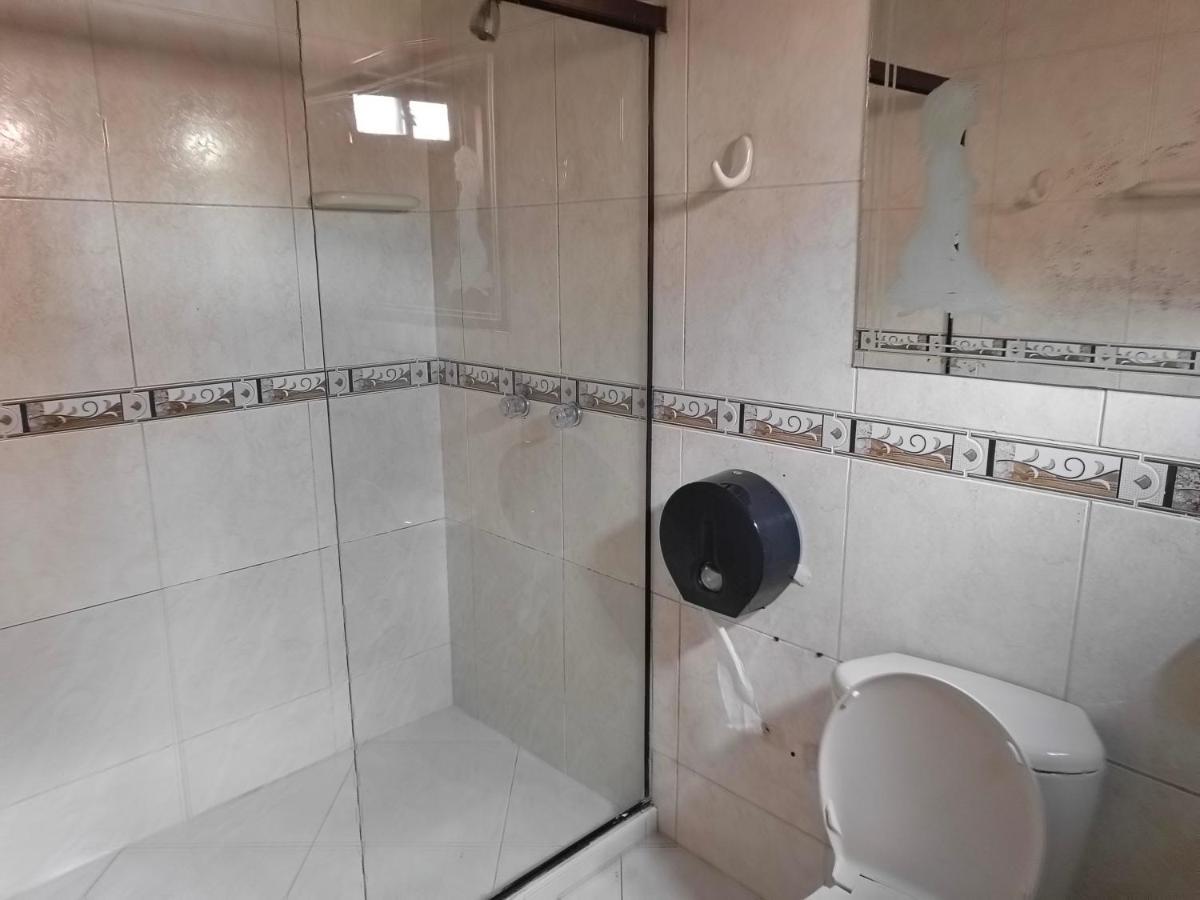 Hotel Brisas Medellín Kültér fotó